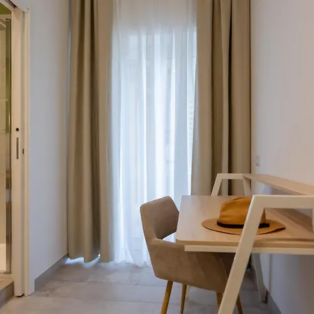633 Appia Design Penzion *
