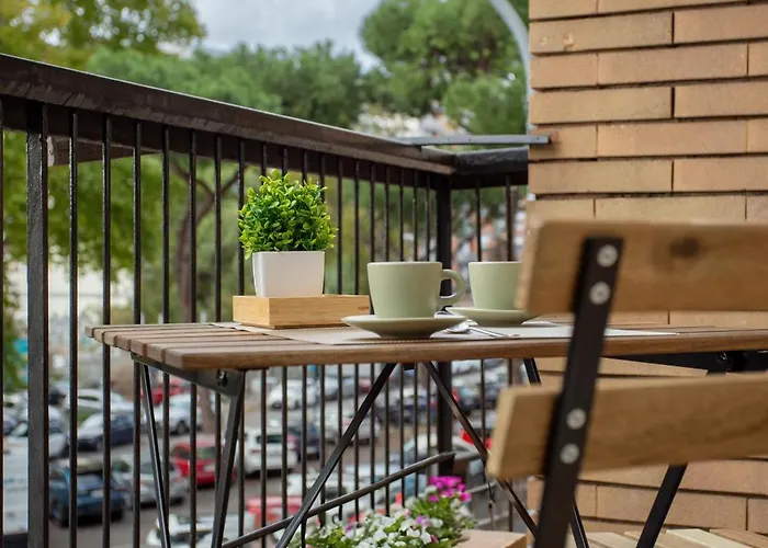 633 Appia Design בית הארחה 4*