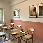 633 Appia Design 4* Roma