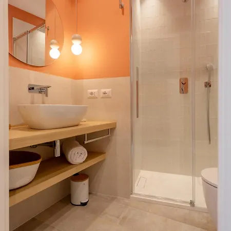 招待所 633 Appia Design 4*